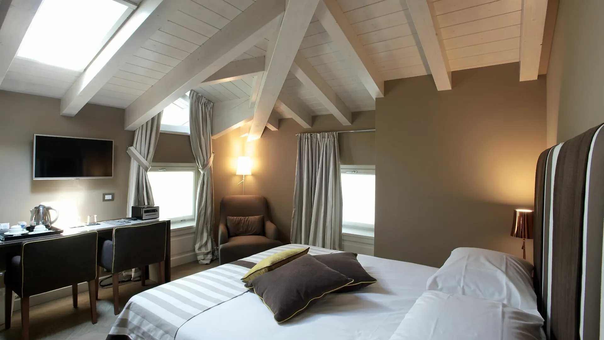 Fuori Porta House Hotel Bergamo 2*,